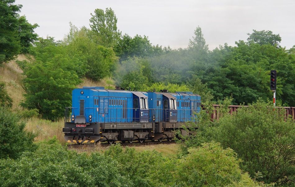 742.442 + 742.083 -- odklon oceli -- Hostivice -- 13.7.2012