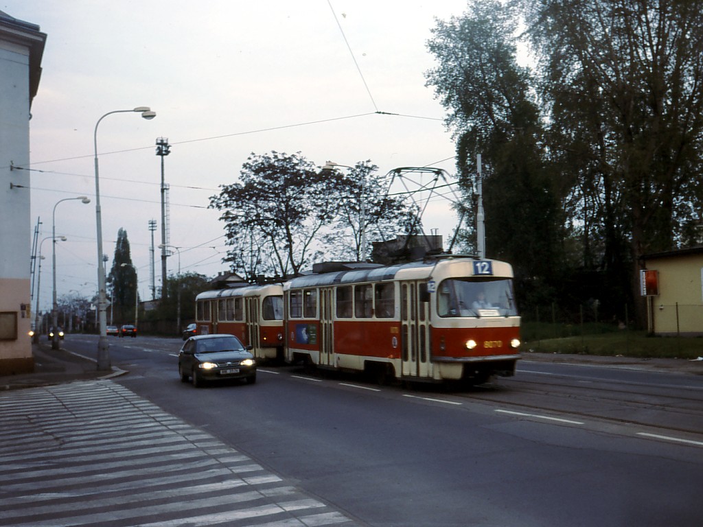 8070+8091, 12/115, Ocelsk, kvten 2001