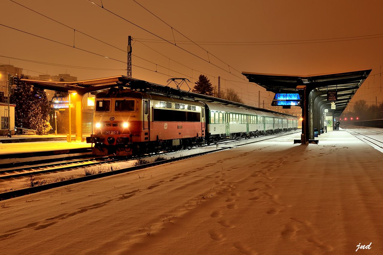 242-253-Brno-K.Pole-8.1.2013.tif.jpg