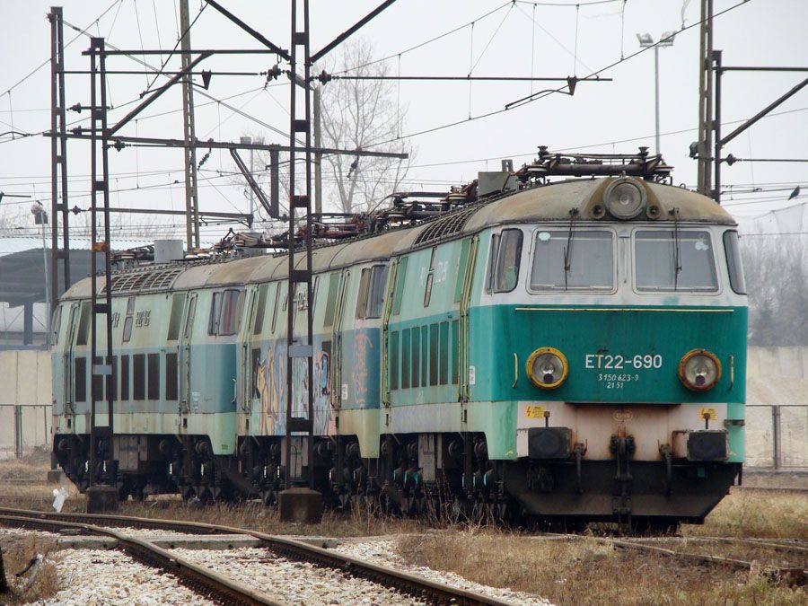 ET22-690 / Warszawa Odolany / 2.03.2014