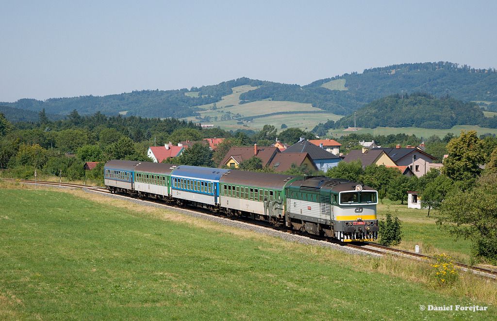 754.080 Hostaovice-Mokov hl.tra 3.8.2013 Sp 1643 Radho foto Daniel Forejtar