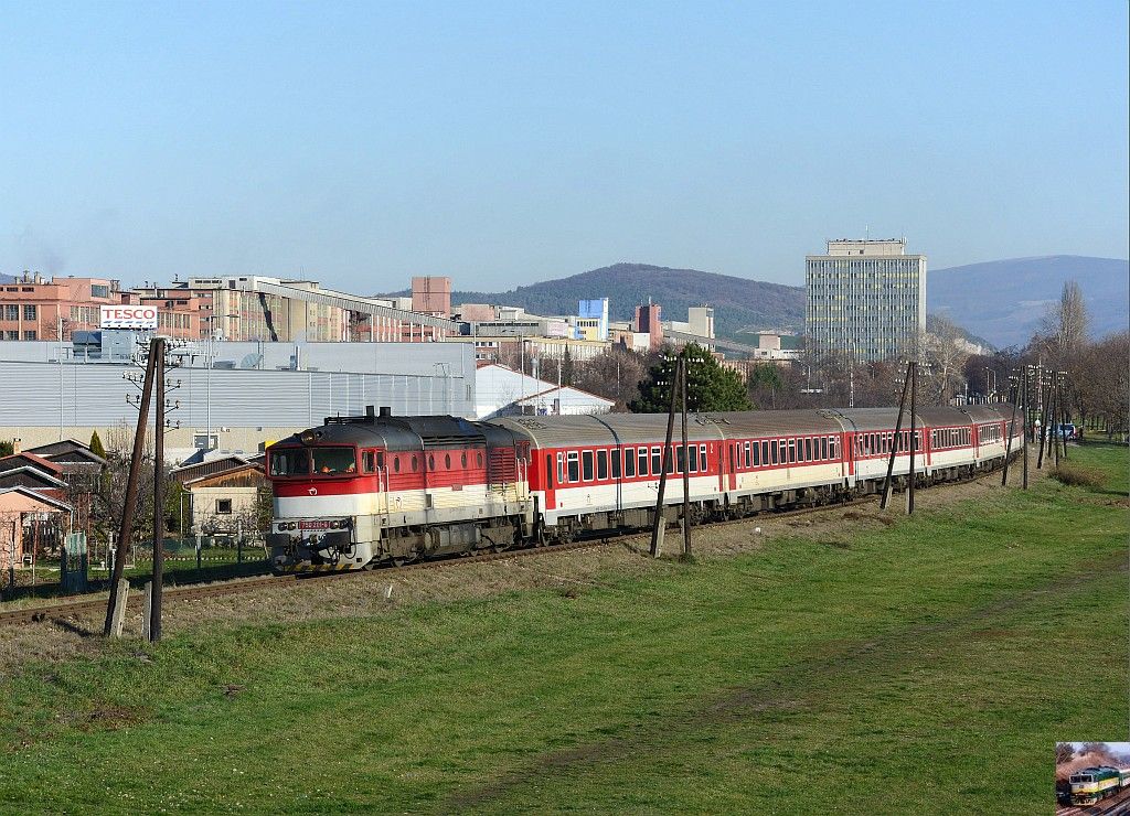 750 201, R 724, Partizanske, 27.11.2013.jpg