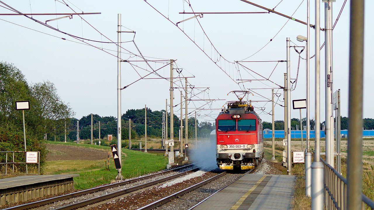 350 003, Pardubice - Oponek 12.9.2015