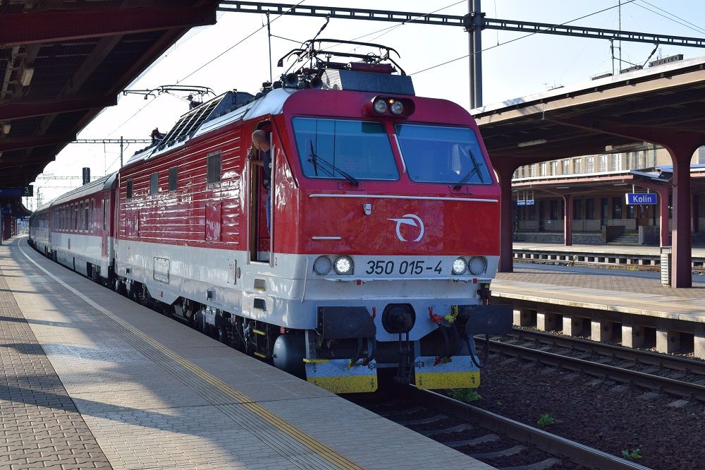 350 015-4 IC550Zlnsk Expres,Koln7.8.2016