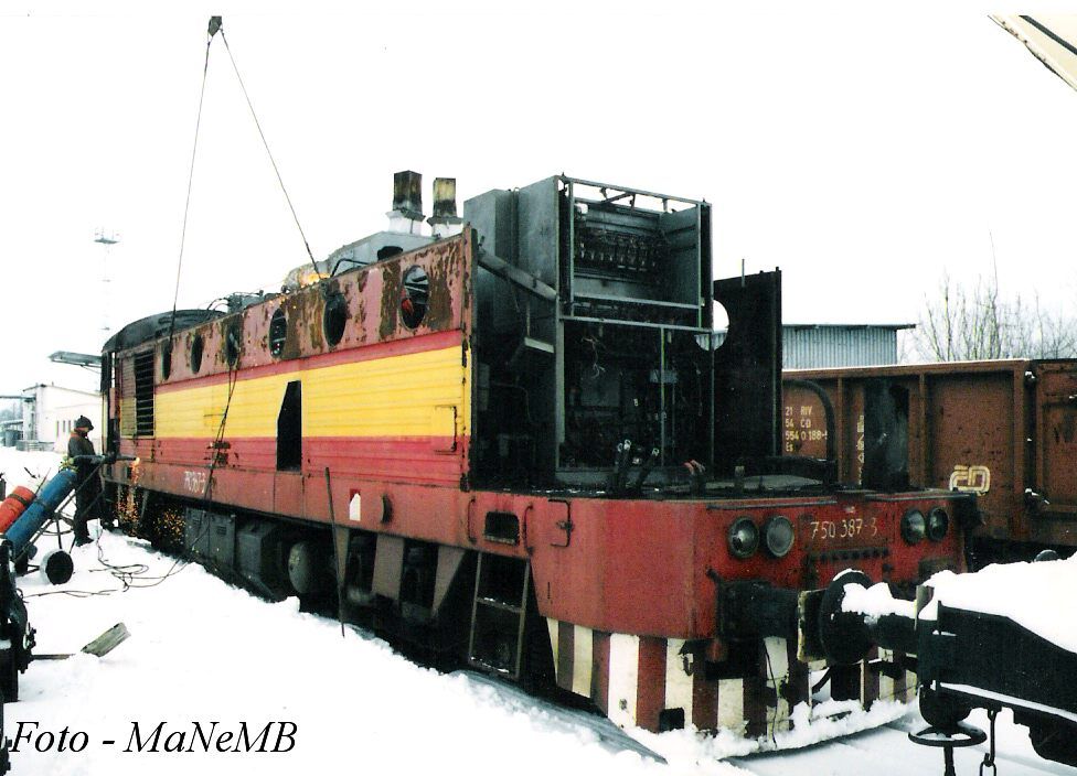 750 387 - 3.2.2003 esk Tebov