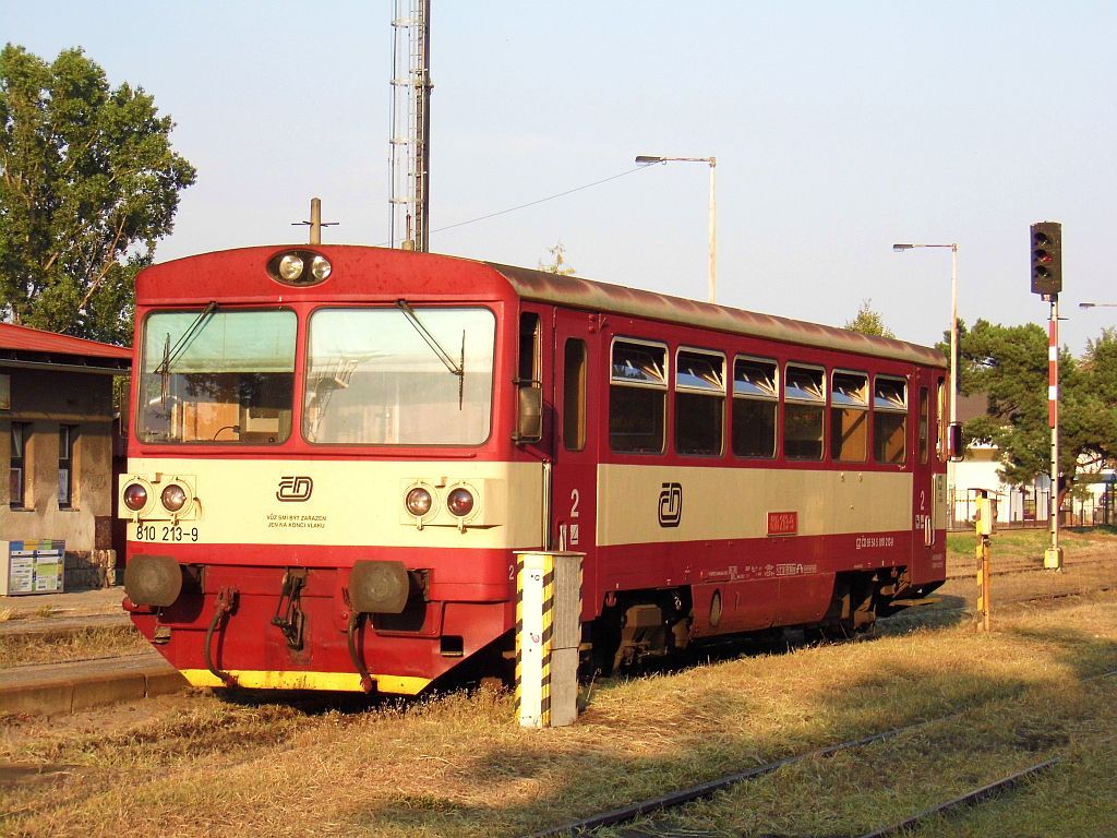 810 213 Os 19428 Brands nad Labem (8. 8. 2015)