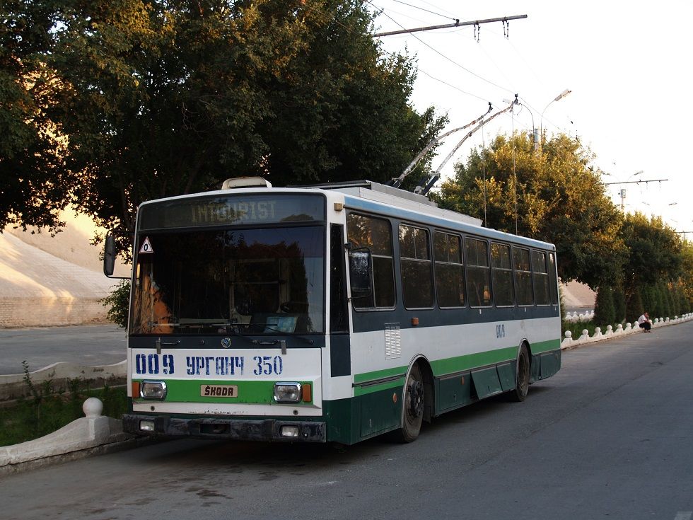 Odstaven trolejbus 14TrM - npis 