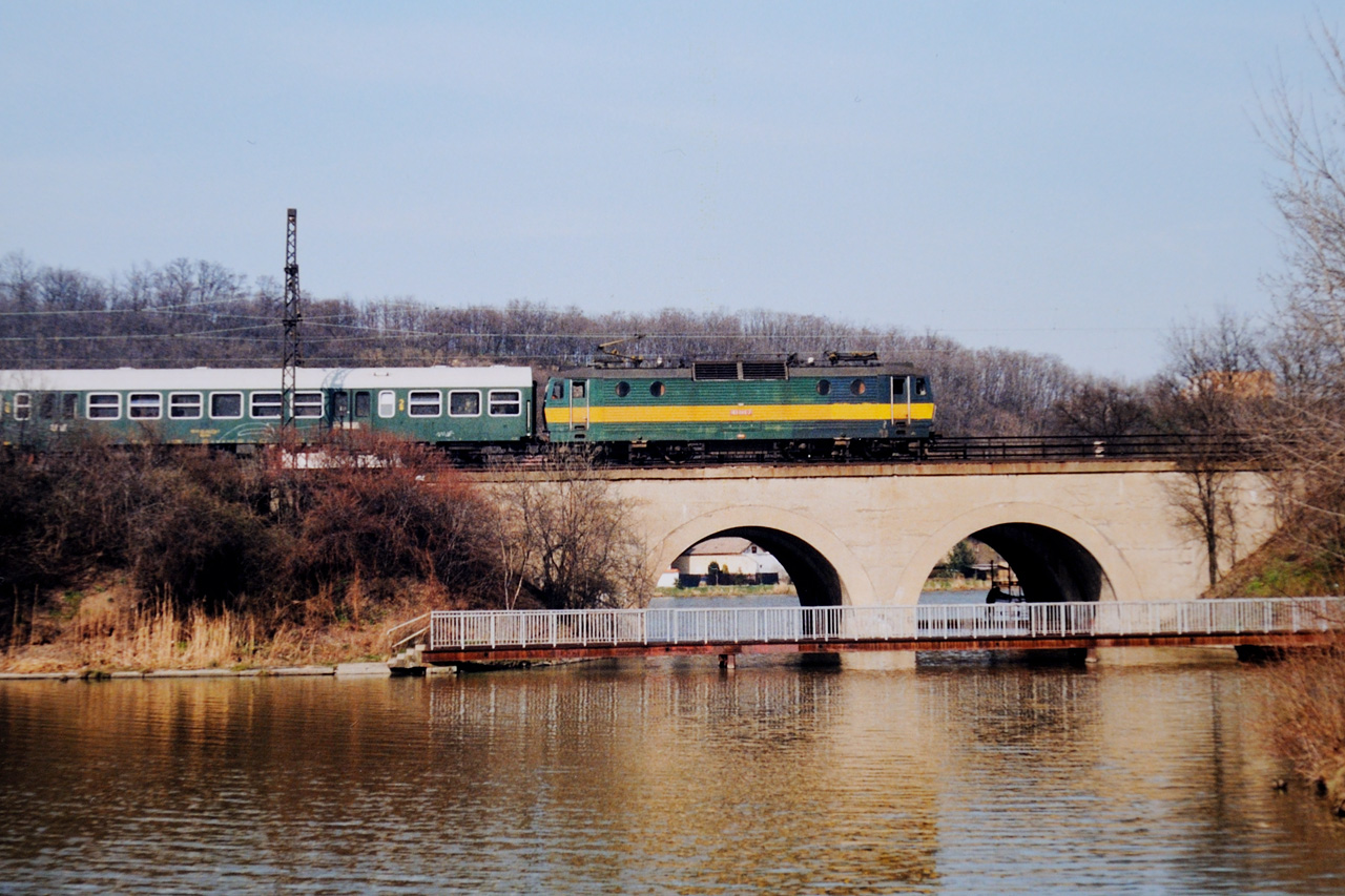 163 003 Pha Kyje 3.4.2000.tif