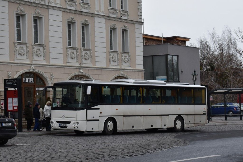 9U5 0818 739 atec, autobusov ndra