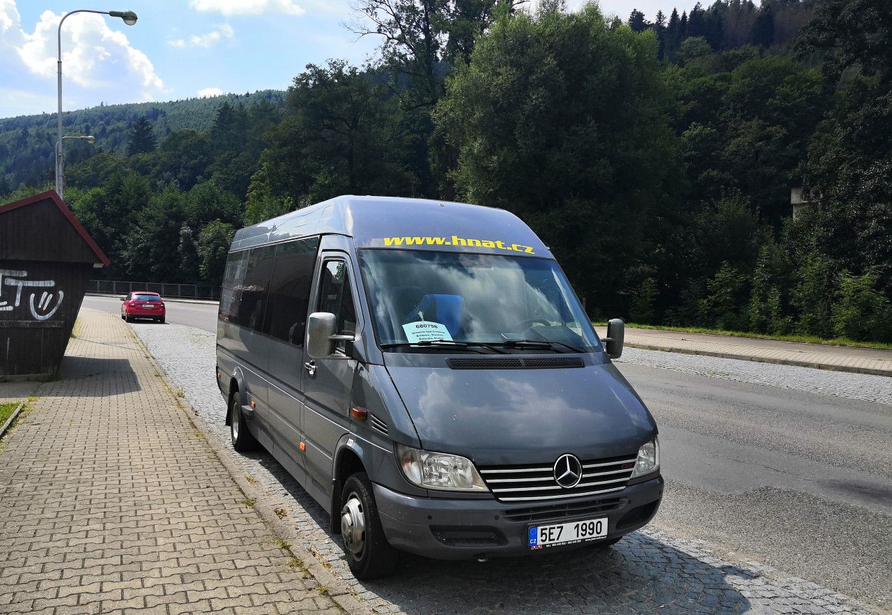 Mercedes Sprinter obsluhujc sek Brnnec - tudlov.