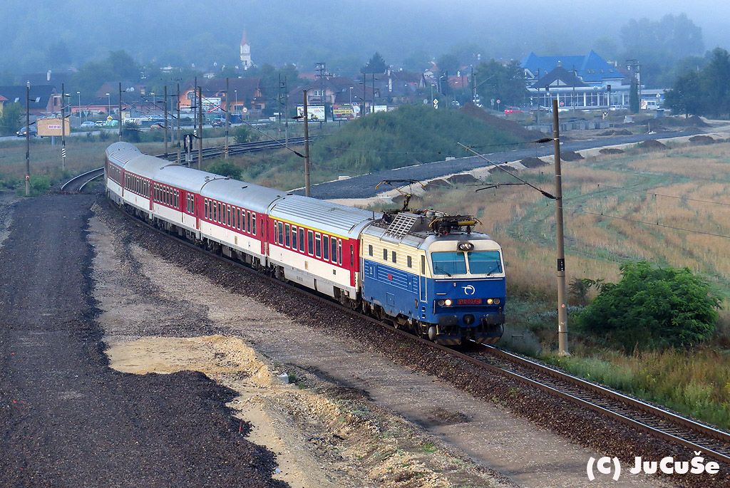 350 004-8, IC 501Tatran,  Opatov nad Vhom, 04.09.2013, foto: Juraj evk