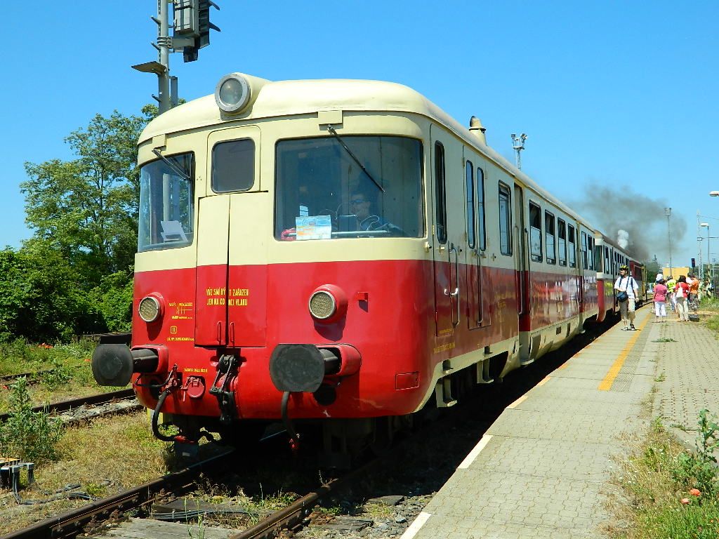 M2400113;16-06-2012;v Vranovice (a)