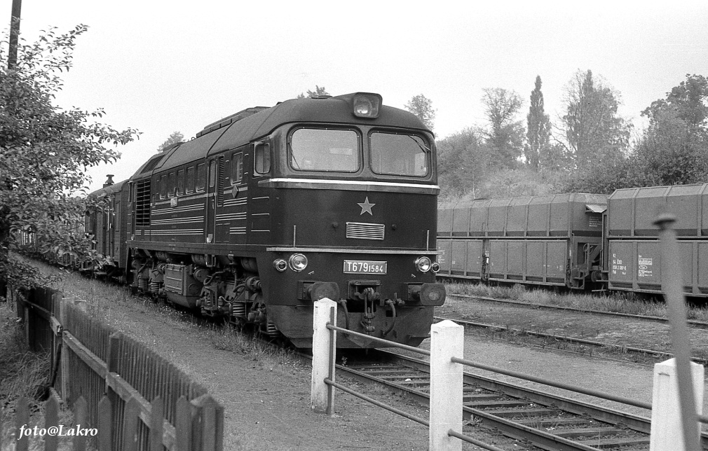 T679.1584  Nov Straec 12.9.1981