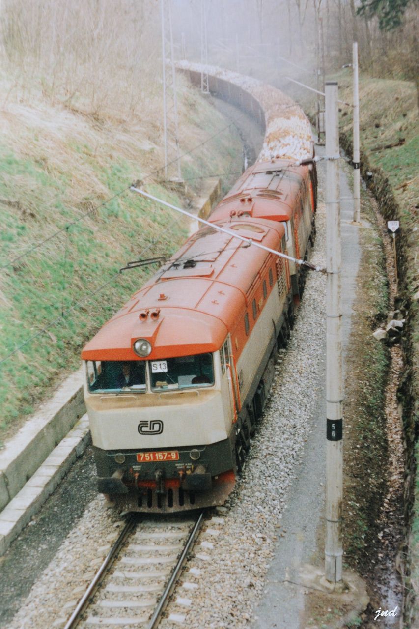 751 157 Beneov u Prahy  20.4.1997.tif