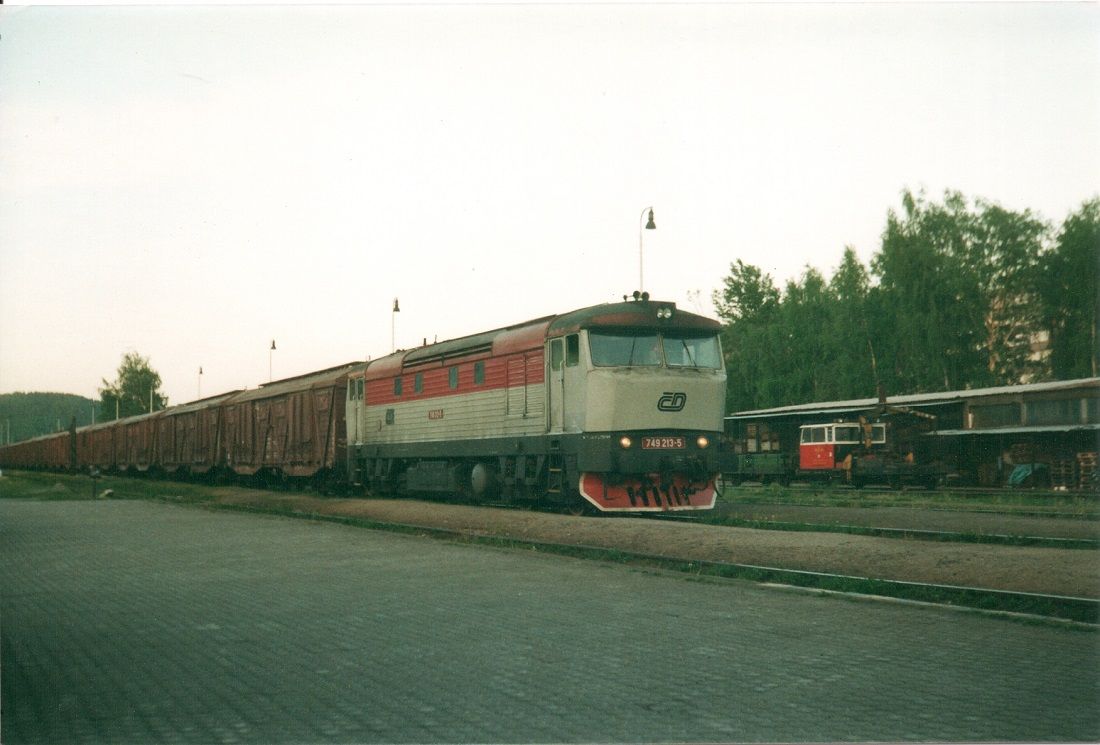 749.213-5 Nchod, 9.5.2002