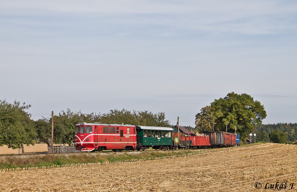 T47.018 s Loovlakem, na postrku T48.001, Blaejov - Jindi, 1.10.2016