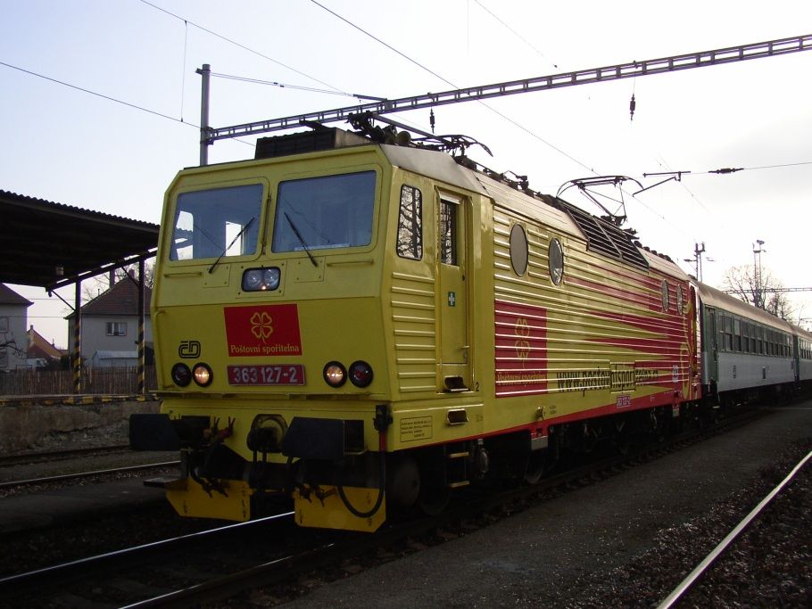 363 127-2, Petice