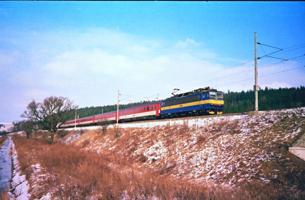 362.166 Hradec nad Svitavou - Dlouh 19.1.2001, EC 73 Smetana (Praha - Wien)