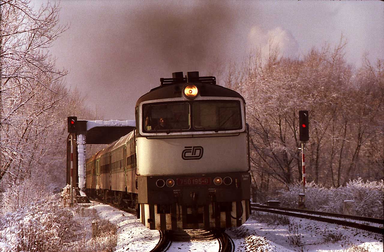 rok 2000 ostrava sted