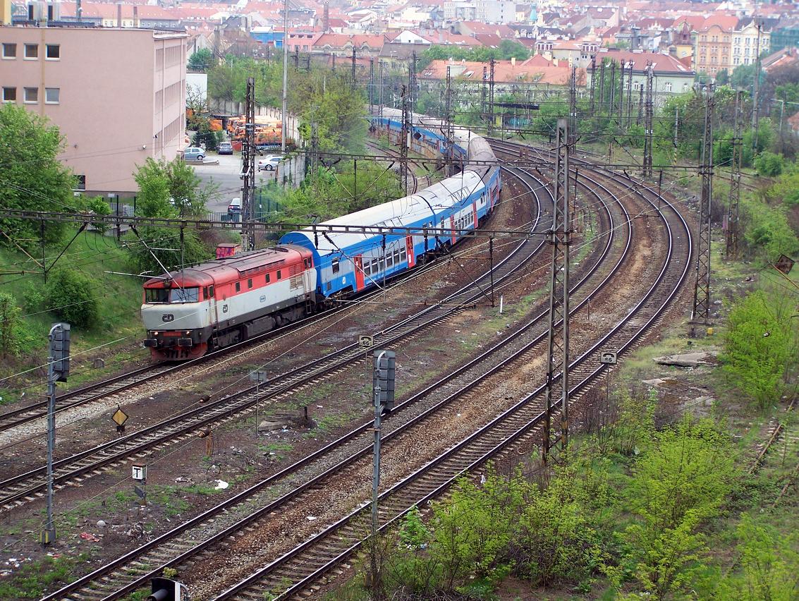 749 006 na ele sv. - Praha Nusle - 25.4.2011.