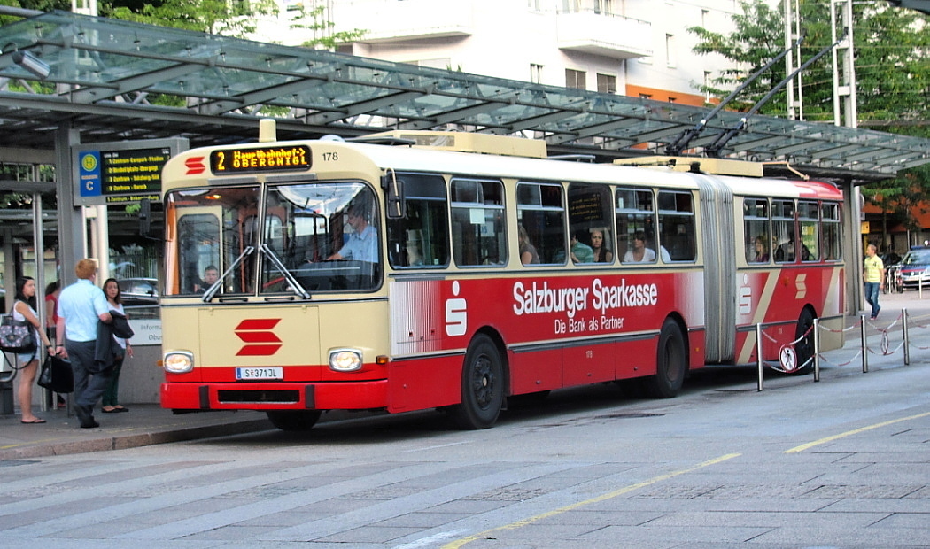 Salzburg, terminl MHD ped hlavnm ndram (8/2012)