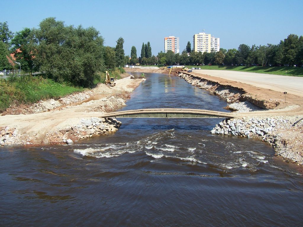 Stavba Lannova pstavit