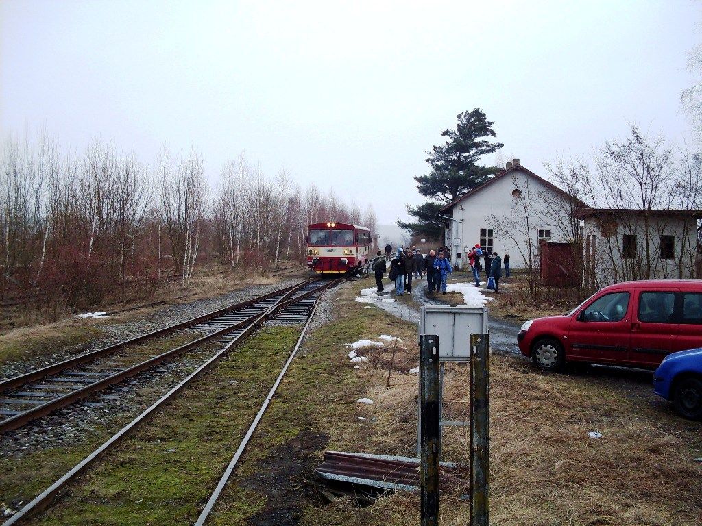 Narvan vlak 15812 odjd z Dtenic