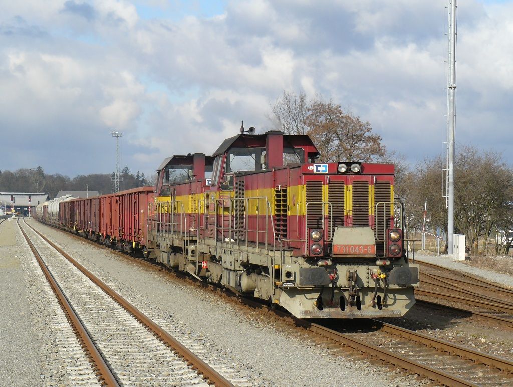 731.043-6+731.026-1 Krom(15.3.2010,Mn 81055,foto-Ale Krka)