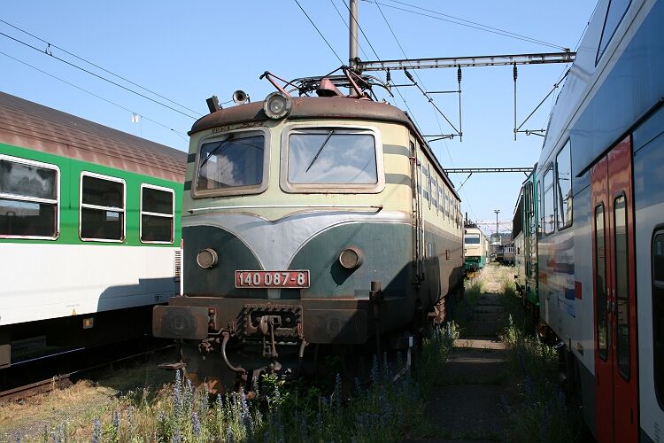 140 087-8 Perov