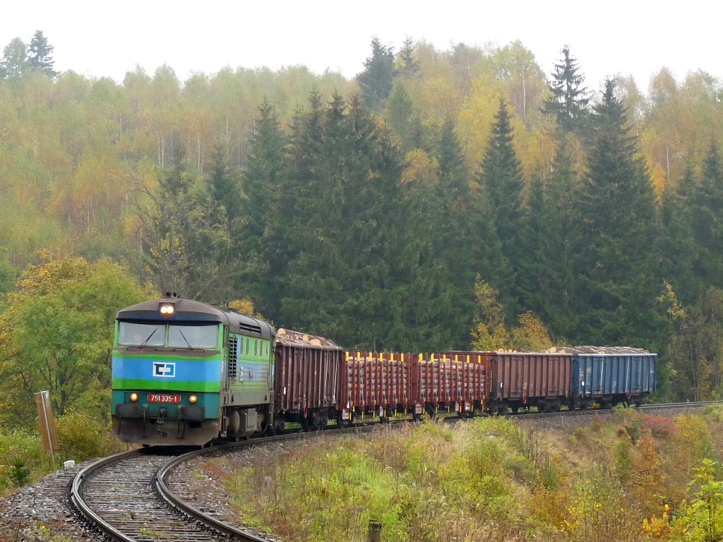 751 335-1,Ramzov-Ostrun,foto:Dobi Ji