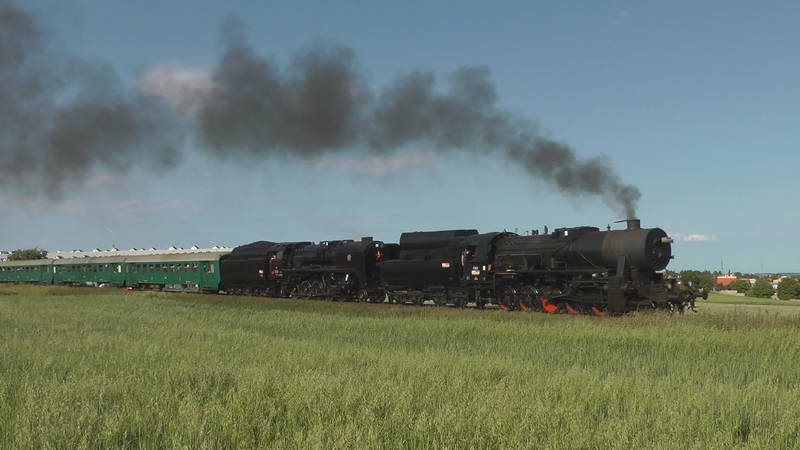 2012 06 16 - Setkn parnch lokomotiv ady 52 v Lun - Zvltn parn vlaky