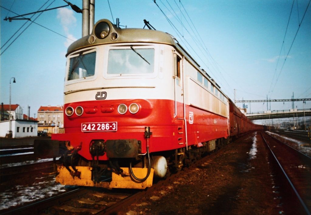 242.286-0 v Plzni hl.n. 28.1.2005