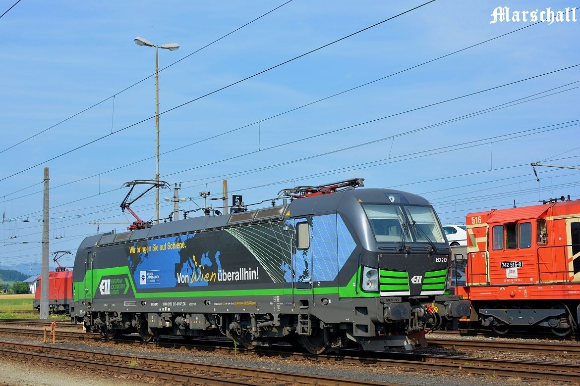 193.213-6_-_11.08.2015-_-Wiener LokalBahnen Cargo_st. Summerau [vlevo 1116.133].