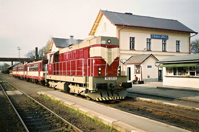 742.035 esk Lpa hln (Os 6017 Liberec-L) 25.4.03