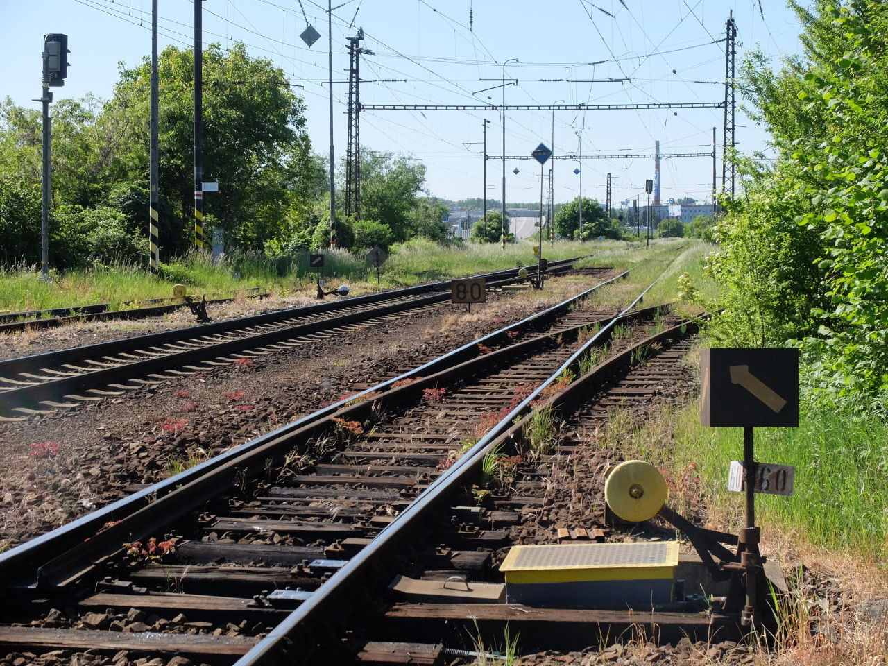 doprava vleka do arelu podl kolej SR