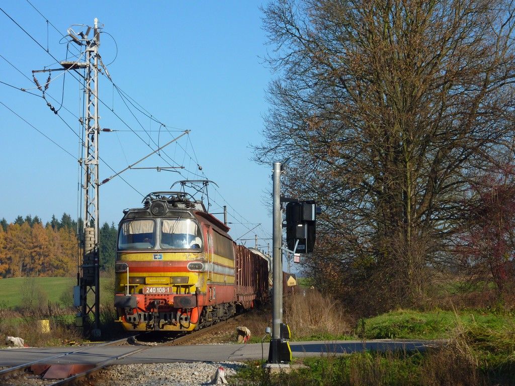 240 108-1, Potky-irovnice, 12.11.2011