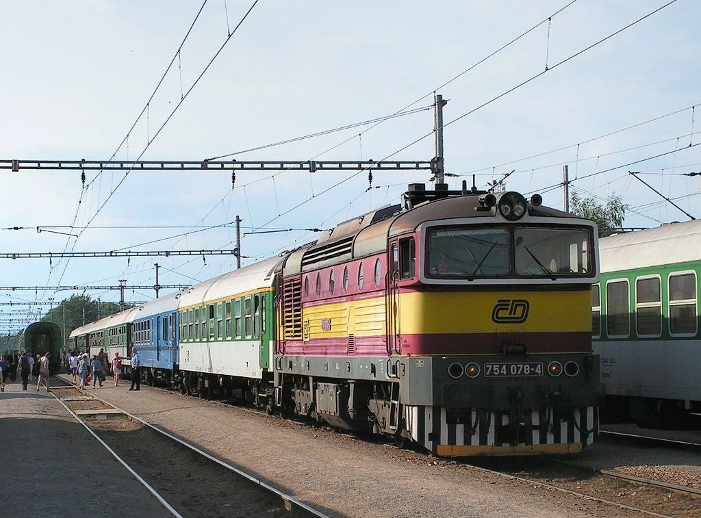 754-078  R 791 , Tnit nad Orlic  15.6.2011