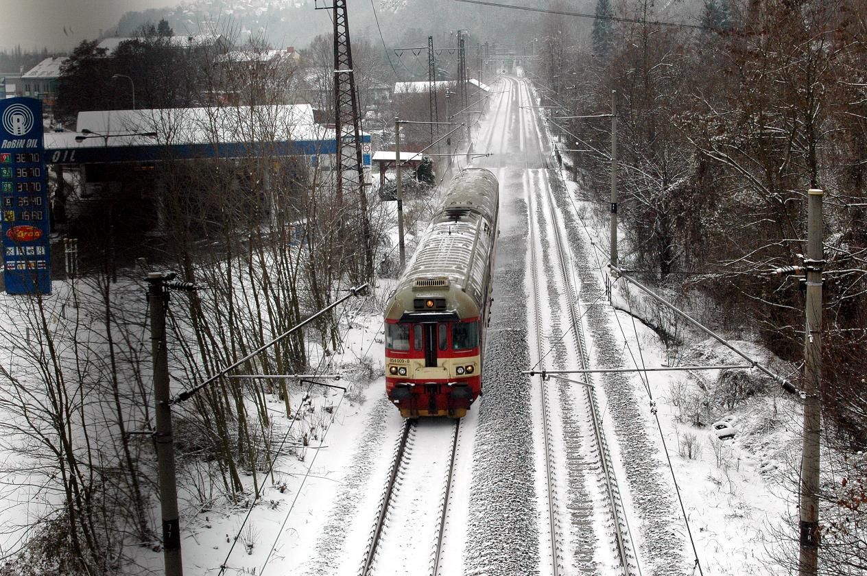 854.009 - R 1245 - Praha Velk Chuchle - 11.12.2012.