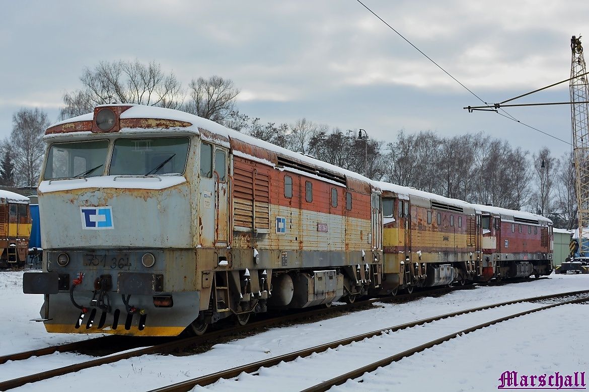 751.364-1 + 751.089-4 + 749.251-5_-_27.01.2014-_-SOKV ESK BUDJOVICE_depo - vlevo 751.210-6.