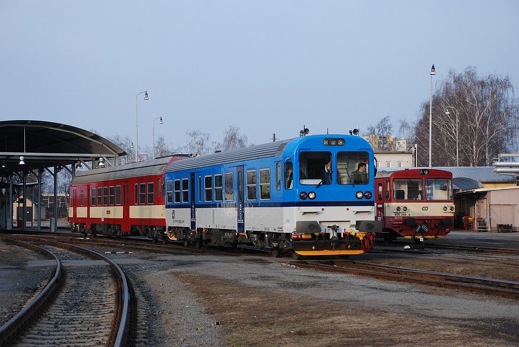 943005+843026 3.5.2011 V.n.M