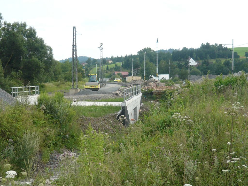 Pracuje se i na druh stran tunelu...