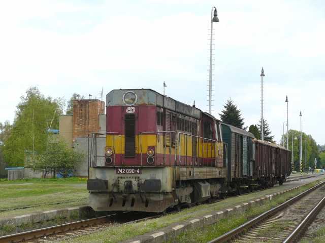 742 090-4 Bystice pod Hostnem(28.4.2008,Mn 81050,foto-Ale Krka).