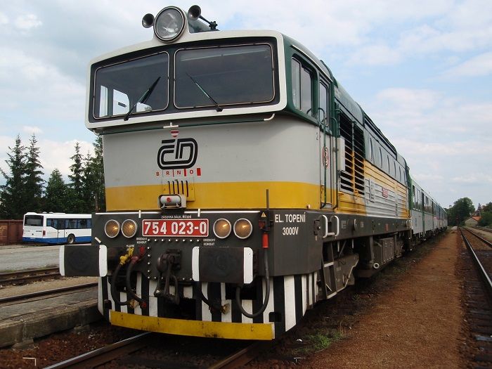 754 023-0 Os4834 Nm욝 nad Oslavou28.6.13