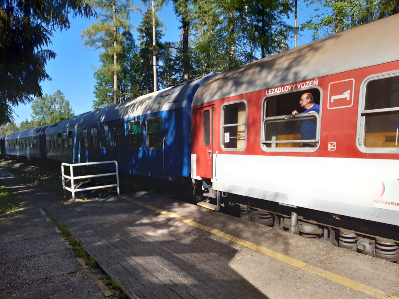 Souprava Albatros klubu - Bratislava - Hotice u Volyn