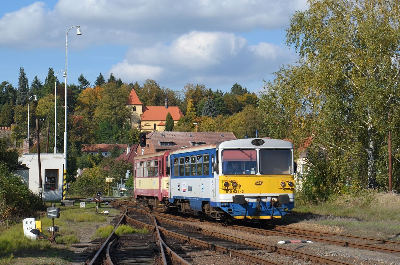 810.621, Os 9211, Zru nad Szavou