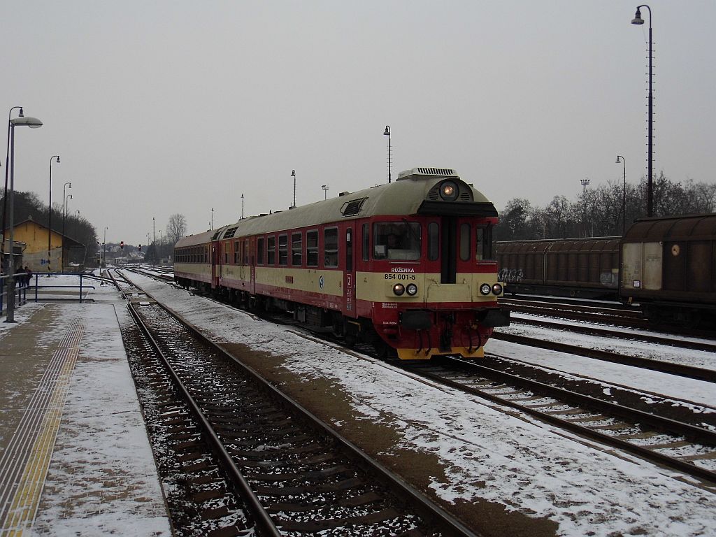 854 001 Os 9510 Neratovice (26. 1. 2014)