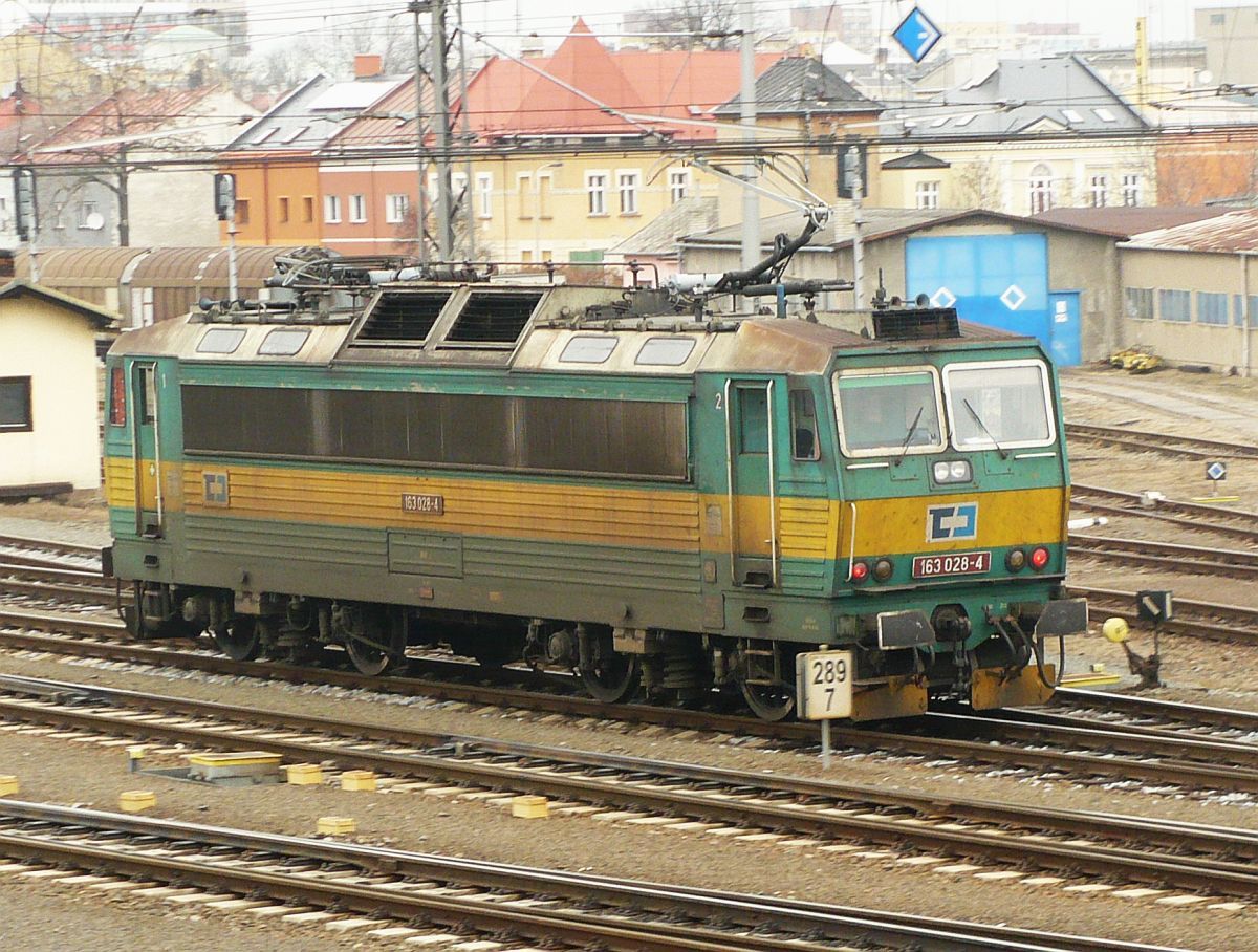 163 028 dojela strojn jako vl. 60042