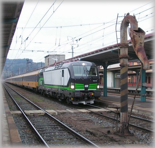 193.214 ELL na vlaku IC 1007 RegioJet, 15. 11. 2014