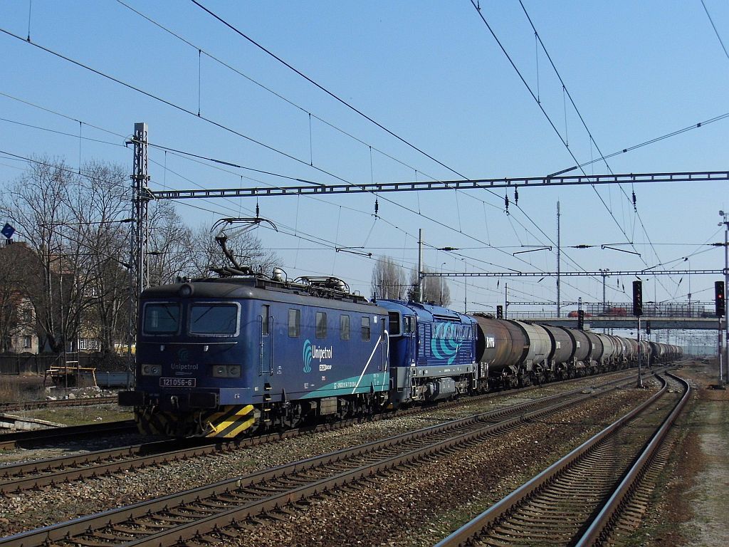 121 056 + 753 719 Lys nad Labem (19. 3. 2015)