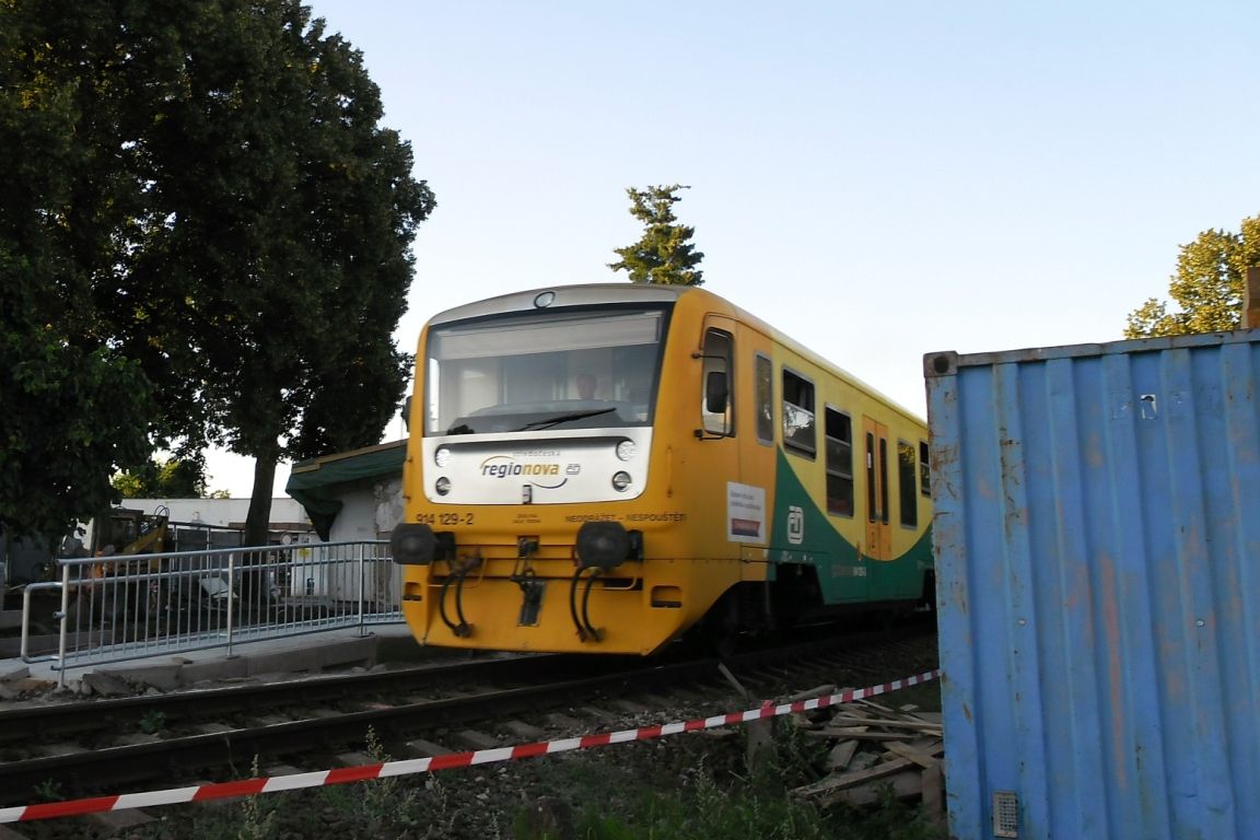 914 129-2 (Os 9577)_Bakov nad Jizerou (5.8.2013)